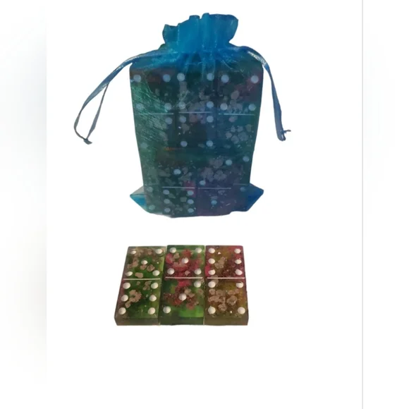 Domino's - Picture 4 of 8